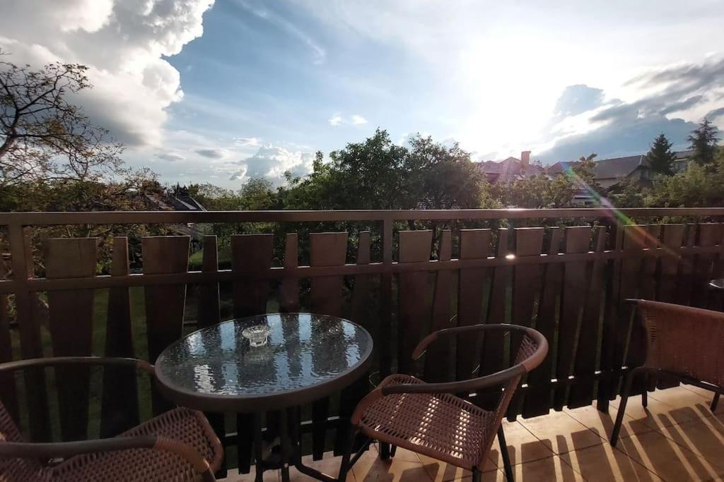 Klasicky Dum, 5 Loznic , 5 Bedrooms, Prázdninový dům Praha