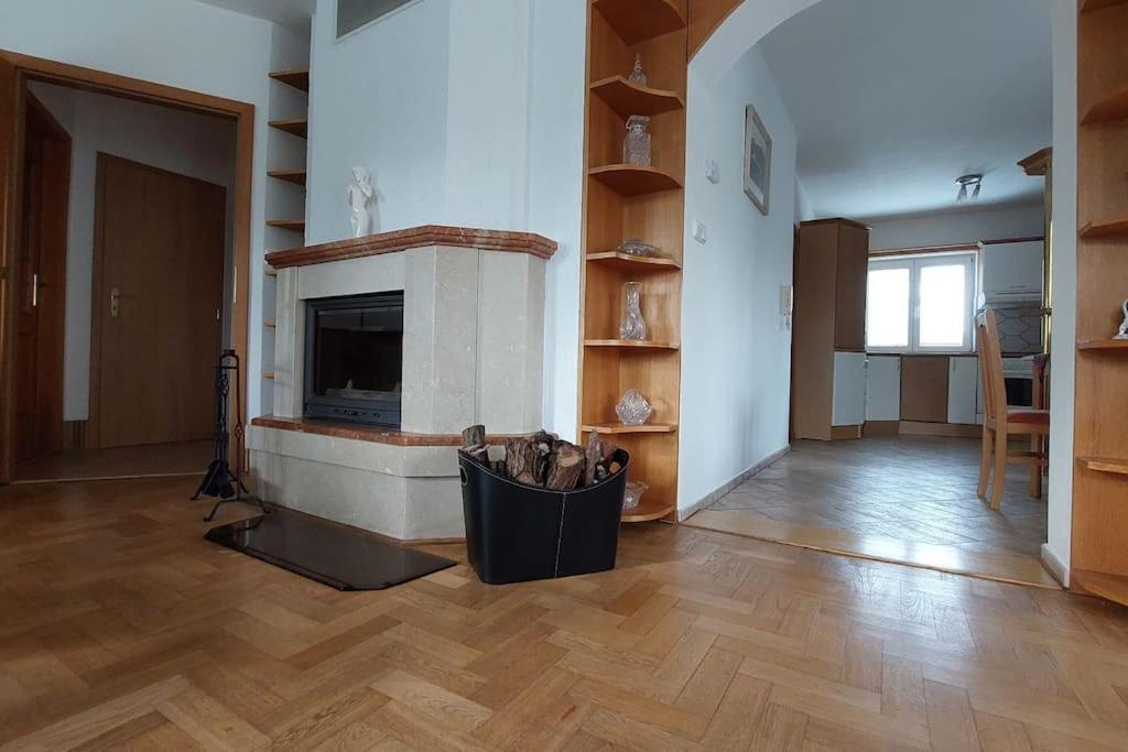 Prázdninový dům Klasicky Dum, 5 Loznic , 5 Bedrooms, *