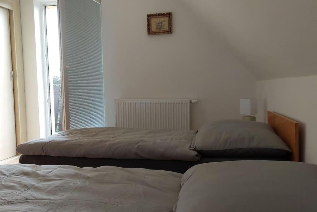 Klasicky Dum, 5 Loznic , 5 Bedrooms, * Praha