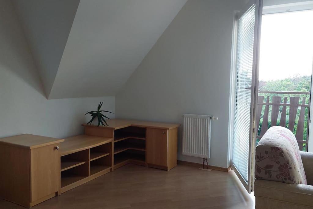 Klasicky Dum, 5 Loznic , 5 Bedrooms, Prázdninový dům Praha